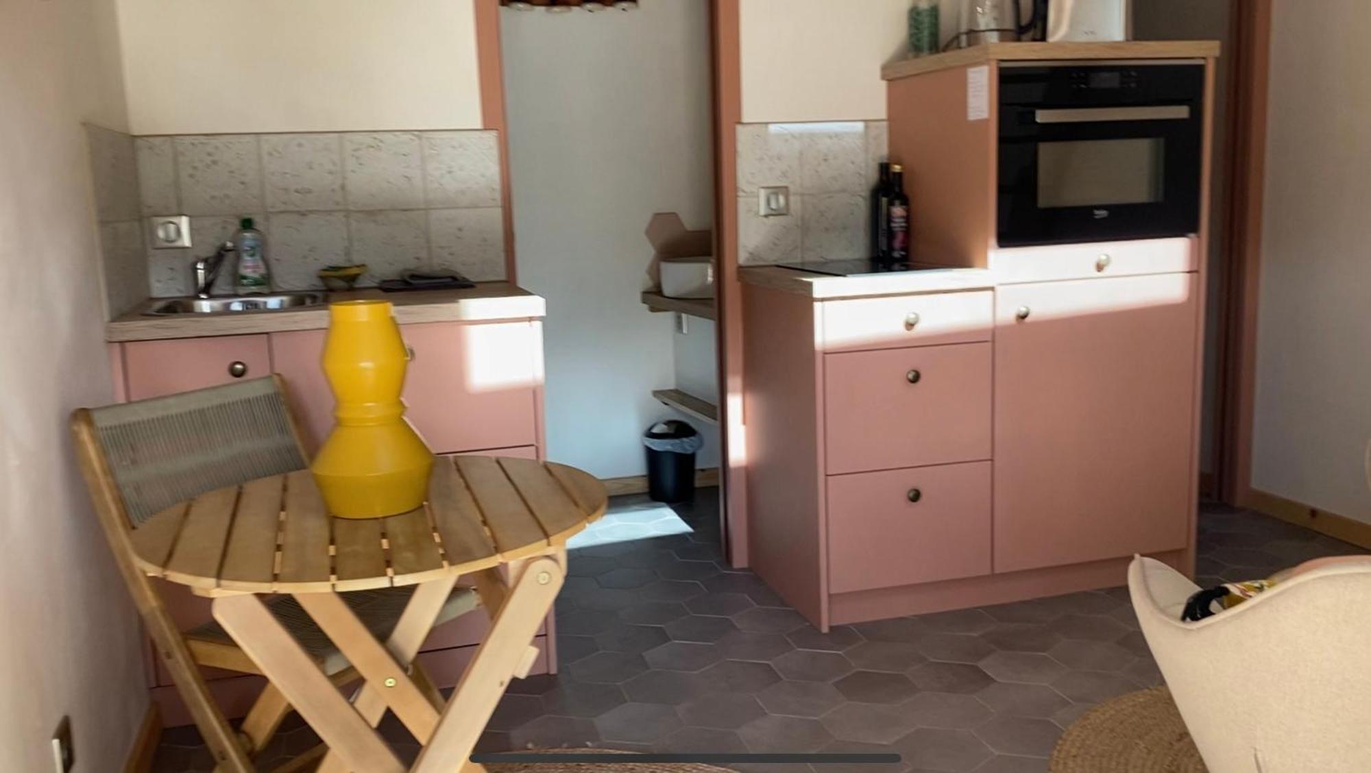 Tiny House De Tempoyrac Villa La Rochette  Eksteriør bilde